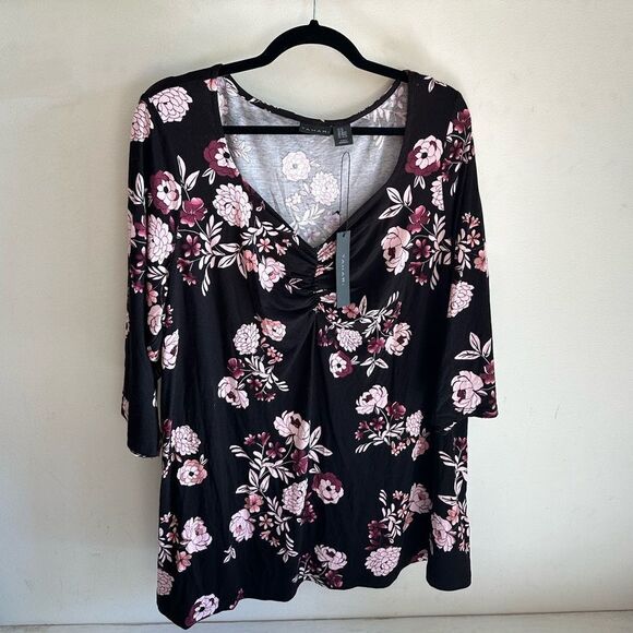 🔥FIRM NEW TAHARI Floral V-Neck My Perfect Shape Shirt Woman’s Size 2X - Picture 1 of 8